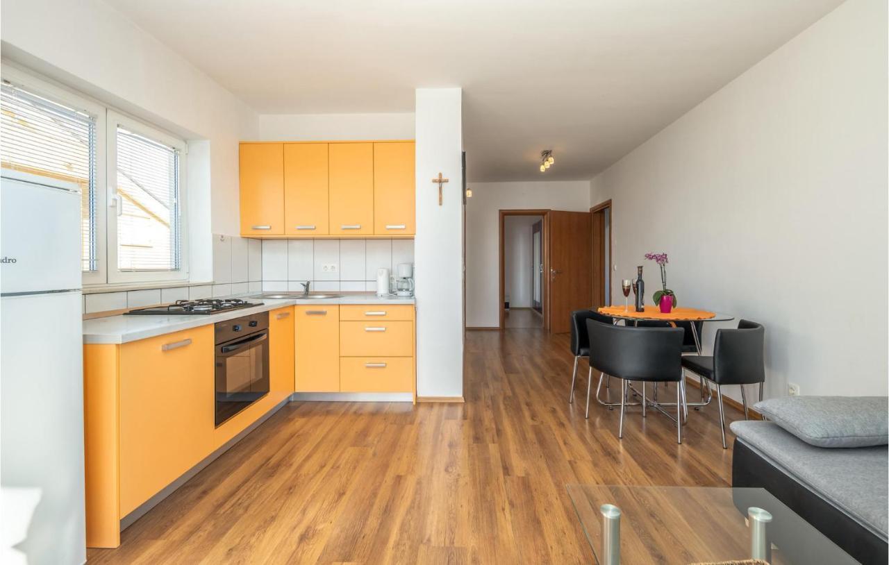 Stunning Apartment In Crikvenica With Wifi Zewnętrze zdjęcie